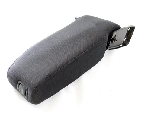 Rear left armrest mitsubishi - rear,
