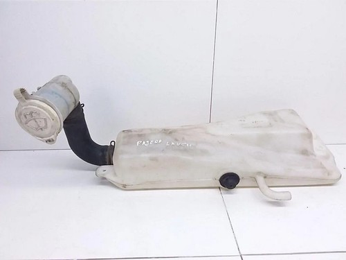 Mitsubishi pajero v3w - mitsubishi, v3w,
